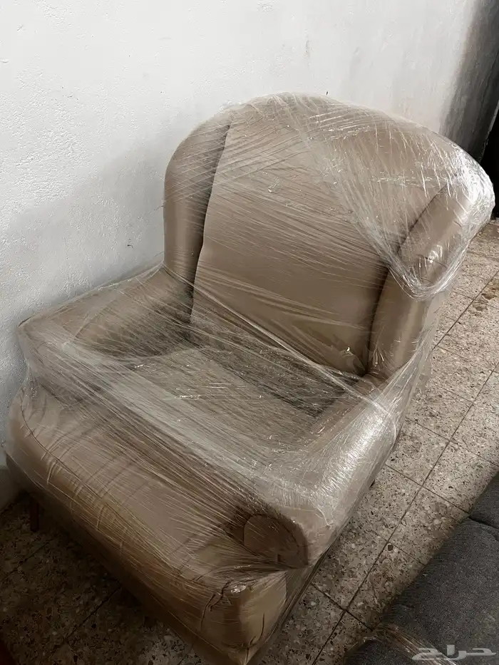 كنب وفرش شبه جديد بسعر مناسب 1