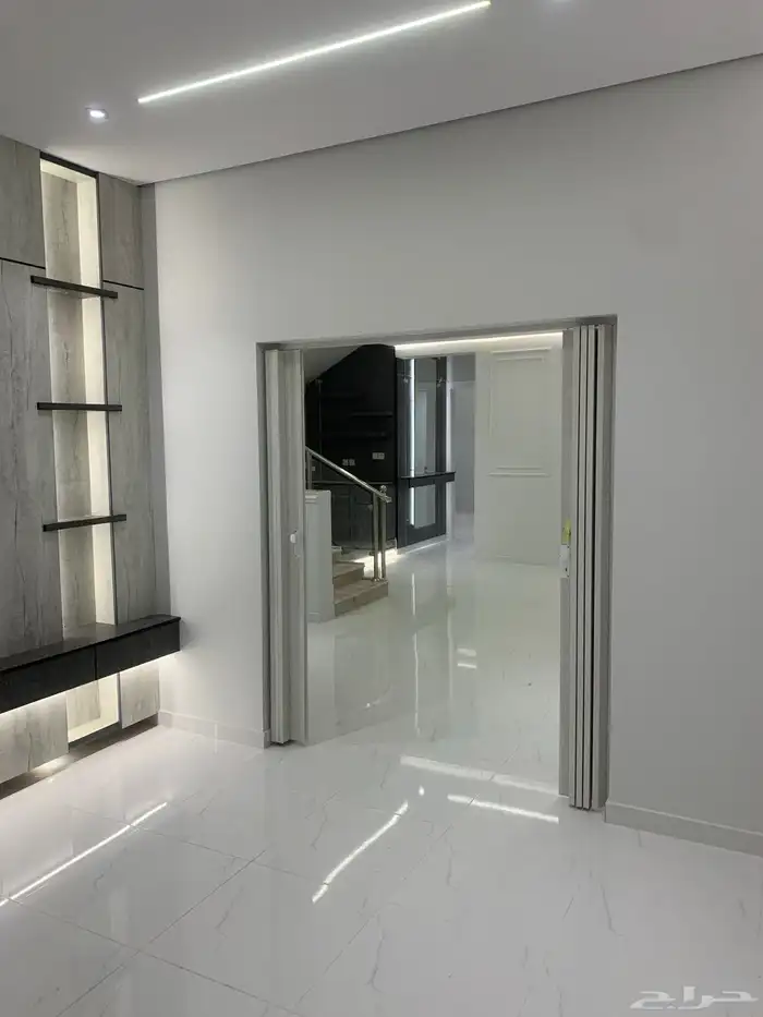 فيلا روف حي الصفا قريبه للحديقه 9