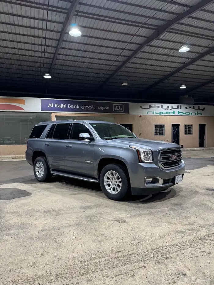 يوكن 2020 SLE عداد 70 الف كم . 2