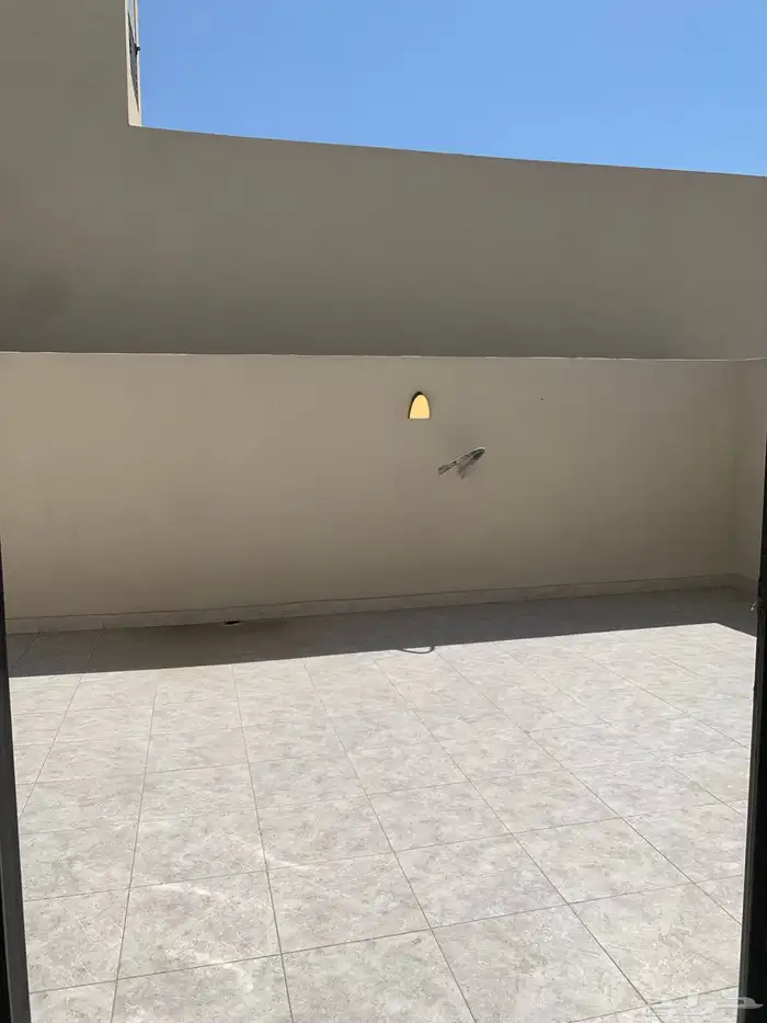 للبيع روف علوي مع ملحق با الخميس موقع مميز جدا من 650 الف 27