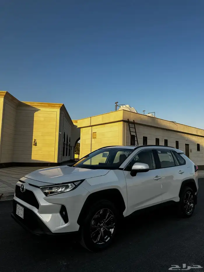 راف فور 2023 فل كامل سعودي 3