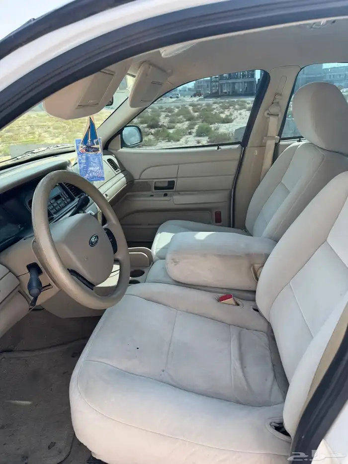 فورد كراون فكتوريا 2011 مخزن 6