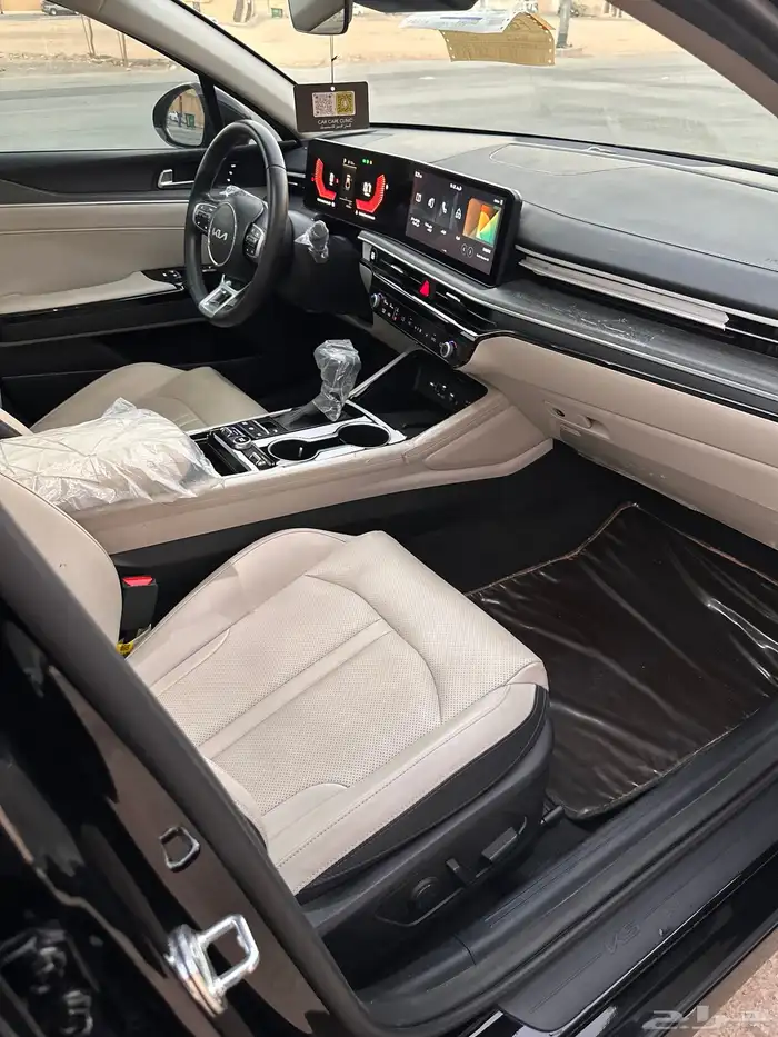 كيا K5 فل كامل 2024 بحالة الوكالة 18