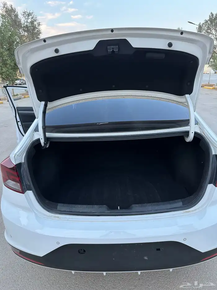 النترا موديل 2020 فل كامل شبة جديدد 24