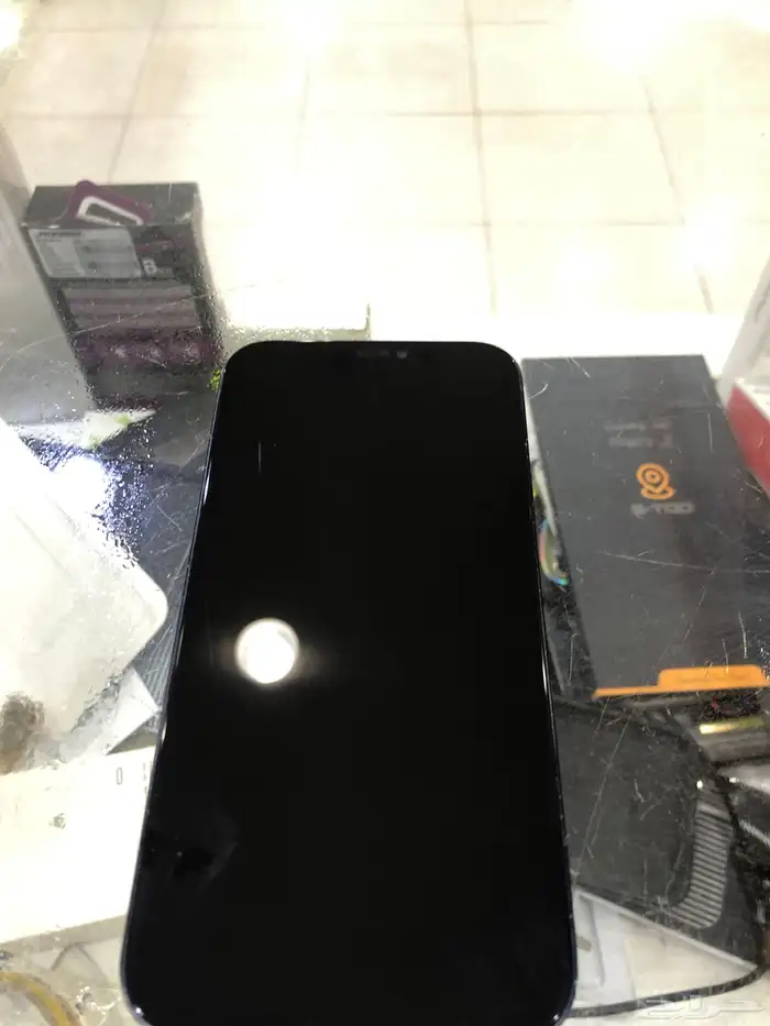 ايفون 12 عادي 256 قيقا 1