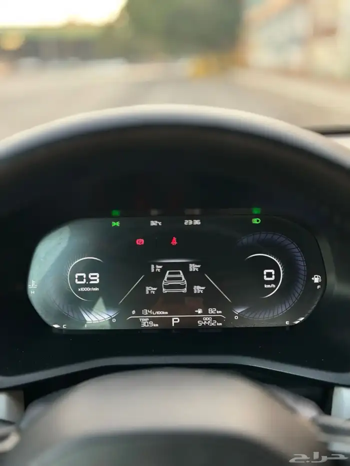 جيلي امجراند 7 عداد 54 الف 11