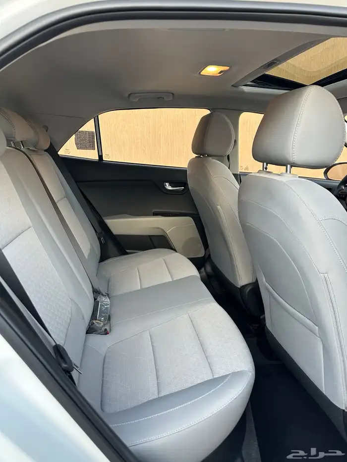 كيا ريو هاتش باك فل كامل العداد 21 الف فقط مخزن 2023 16