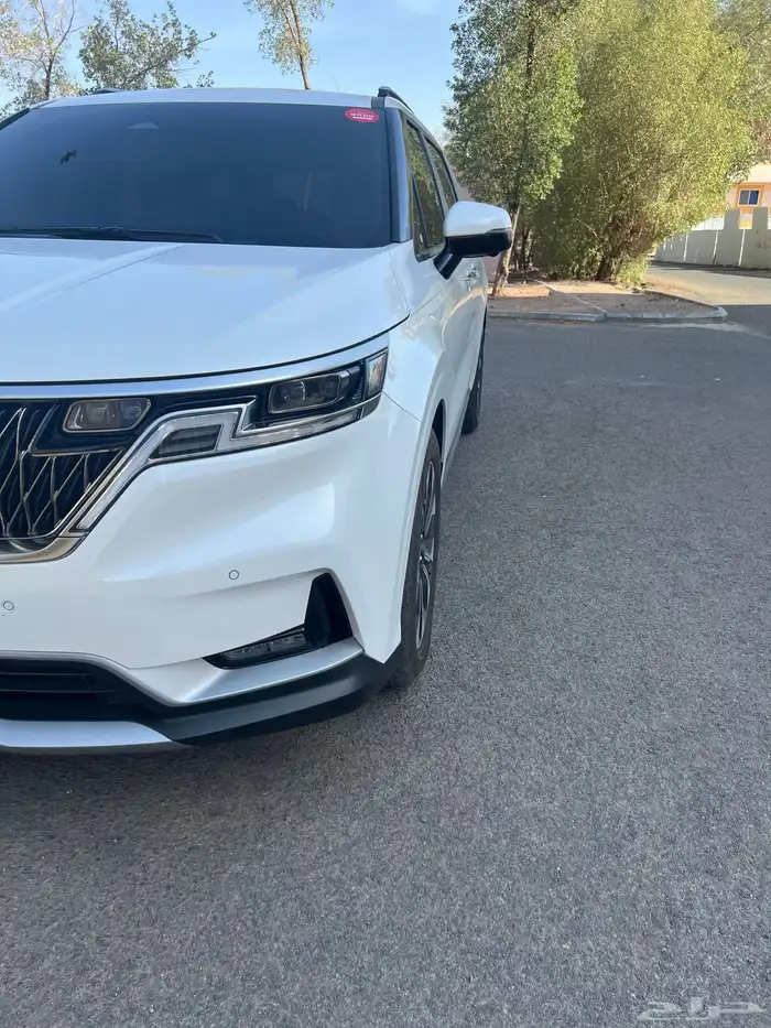 كيا كرنفال موديل 2023 ديزل 2