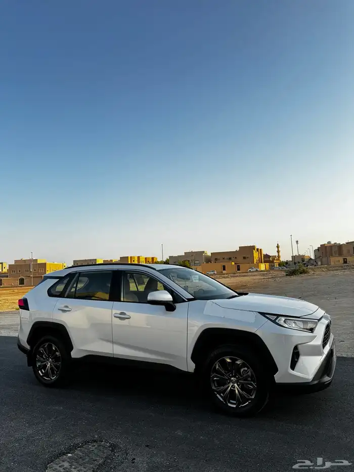 راف فور 2023 فل كامل سعودي 8