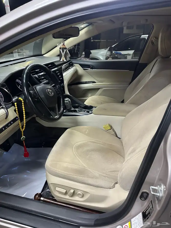 للبيع كامري 2018 4