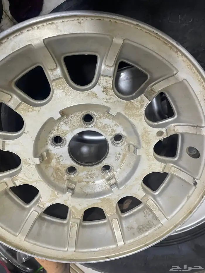 قطع ربع راسين و هايلوكس 2013 3