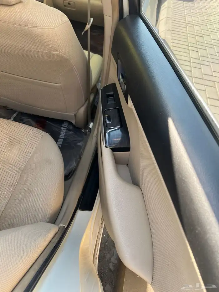 كامري 2016 GLX 12