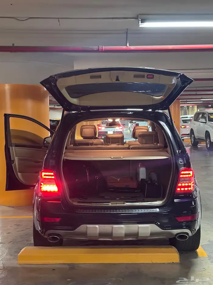 مرسيدس ML350 موديل 2011 نظيف و لون مميز 20