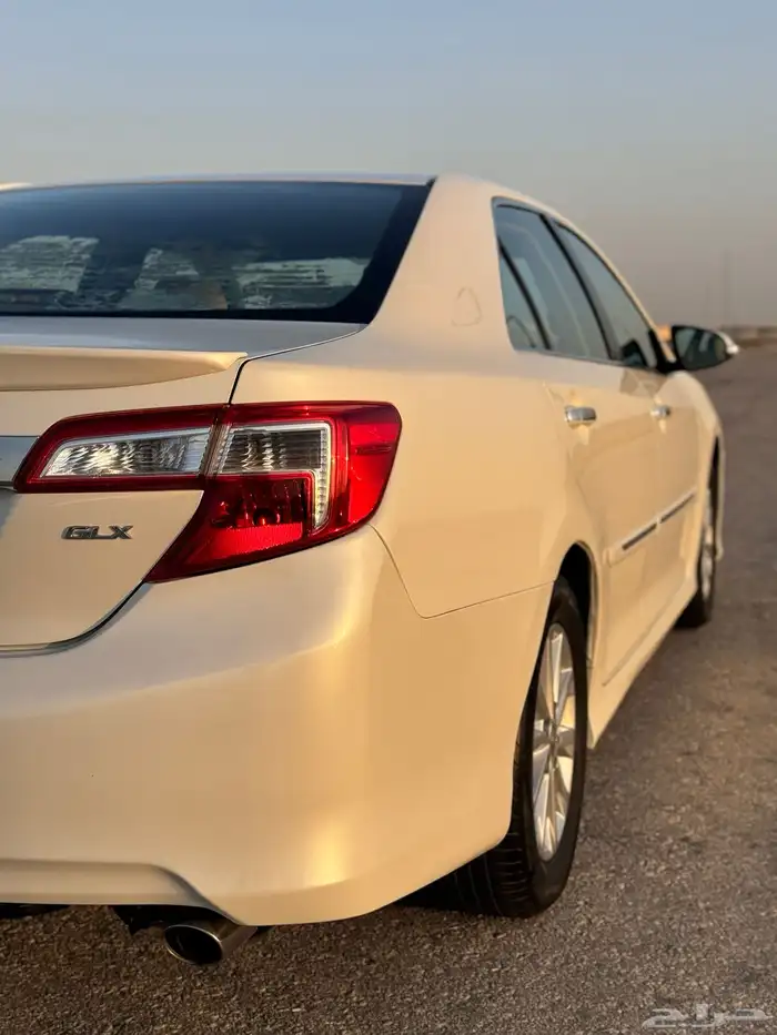 للبيع كامري 2012 2