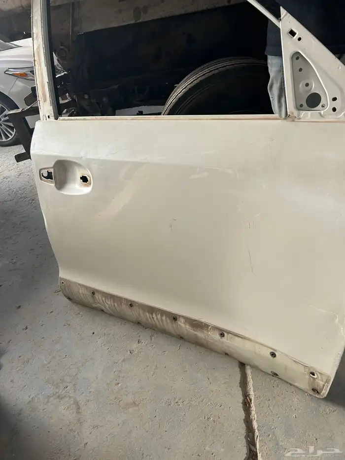 للبيع اغراض لاندكروزر 2014 تركب على عدة موديلات 7