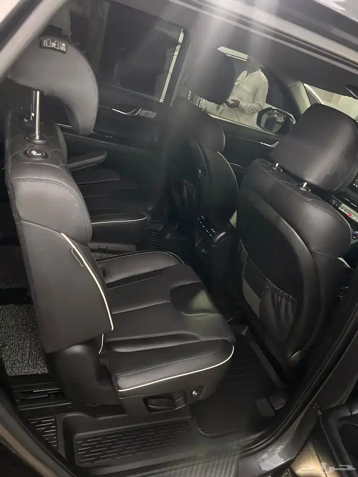 بلاسيد 2020 (بنزين) 7مقاعد وارد كوريا 18