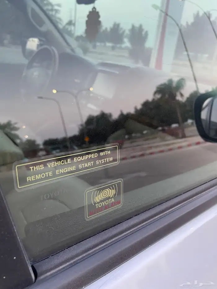 لاندكروزر 2014 GXR 13