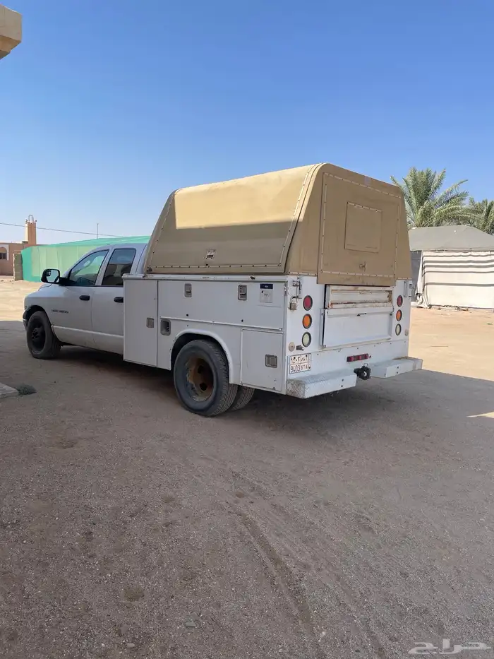 دوج رام 3500 دبل تاير قير تماتيك بنزين دفع خلفي فقط مجهز 4