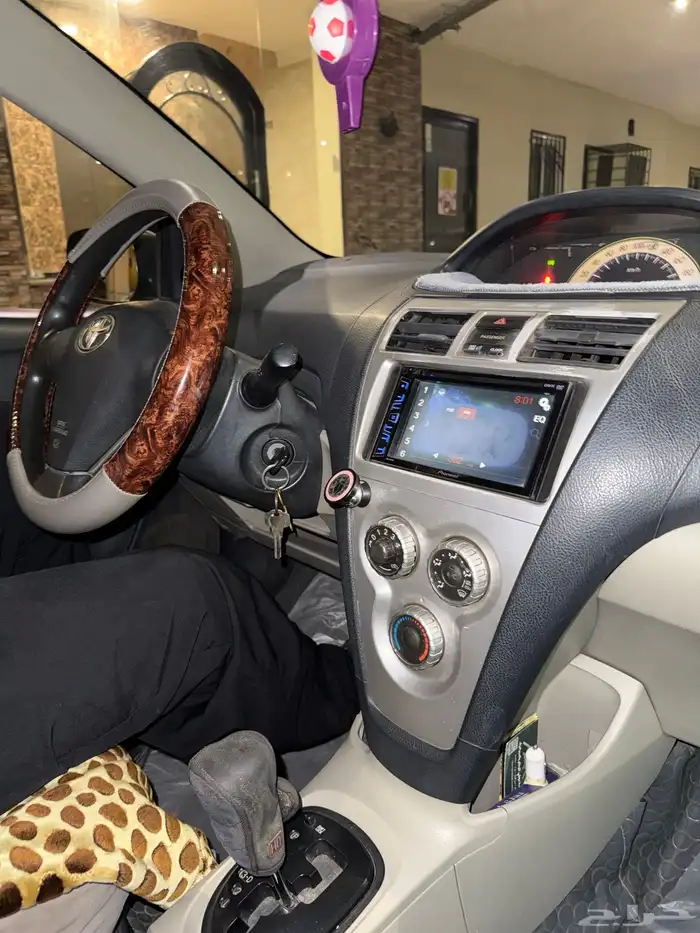 تويوتا يارس 2008 شبه جديده للبيع 5