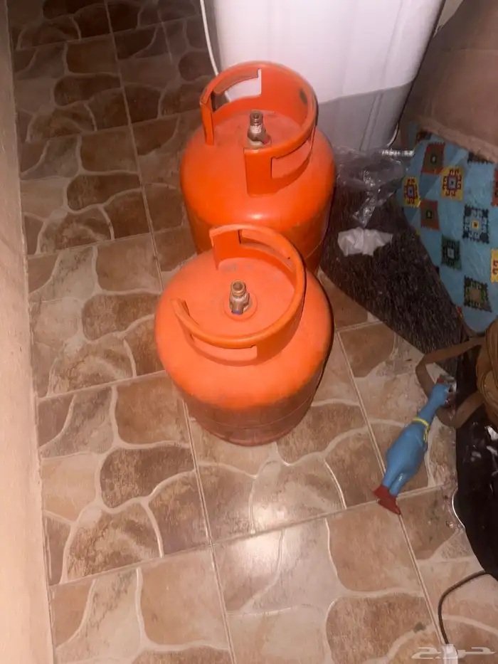 اسطوانات غاز للبيع حبتين تم البيع 0