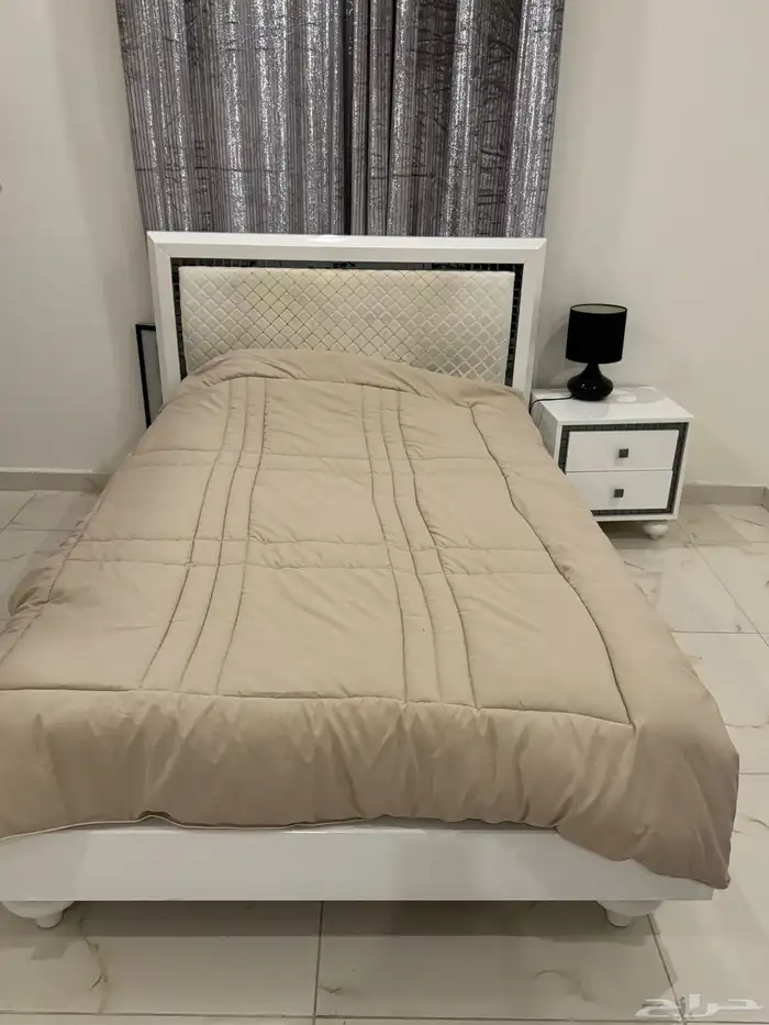 اثاث غرفة نوم 0