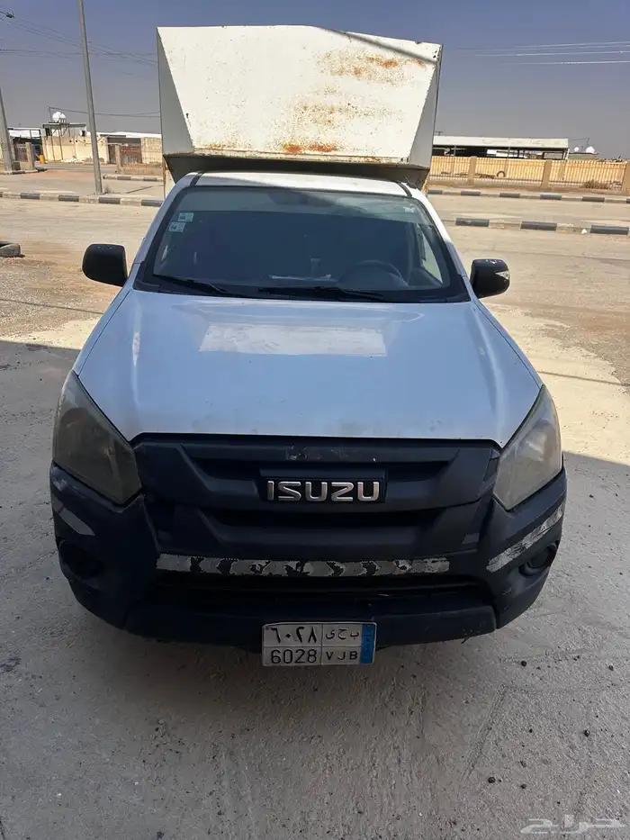 ايسوزو بيك اب للبيع 0