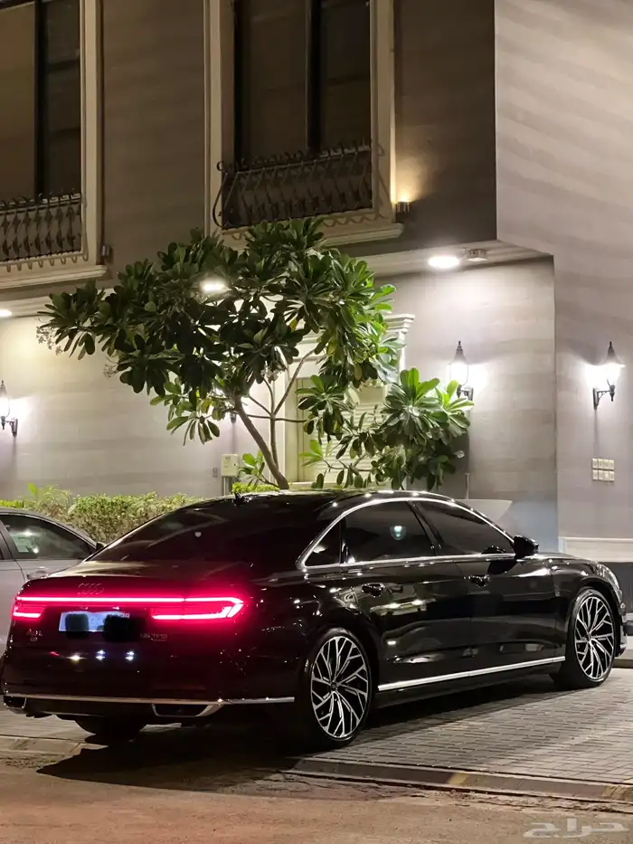 اودي A8L عداد قليل 2020 0