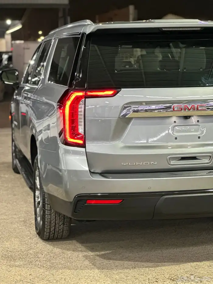 جي ام سي يوكن 2023 طويل دبل وكالة 10