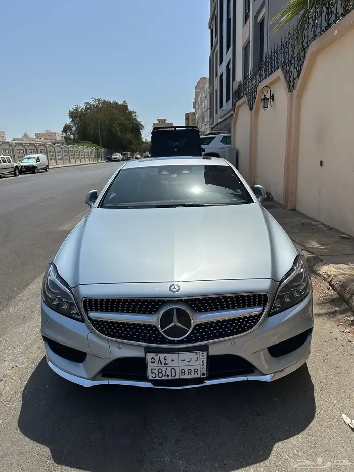 مرسيدس CLS400 عداد قليل 2