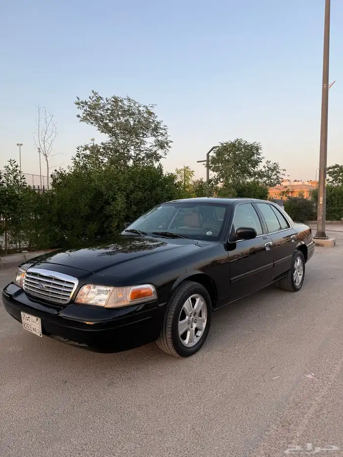 فورد فكتوريا 2011 نظيف جدا 33