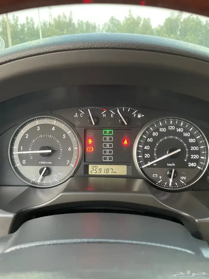 لاندكروزر 2014 GXR 17