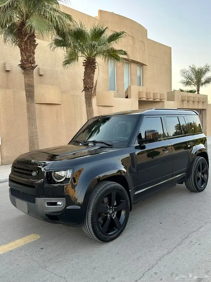 ديفندر 6 سلندر 2022 تحت الضمان HSE ( تم البيع ) 5