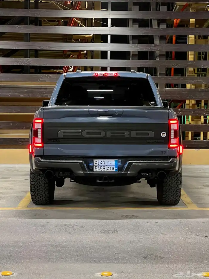 فورد رابتر شبه جديد للبيع 5