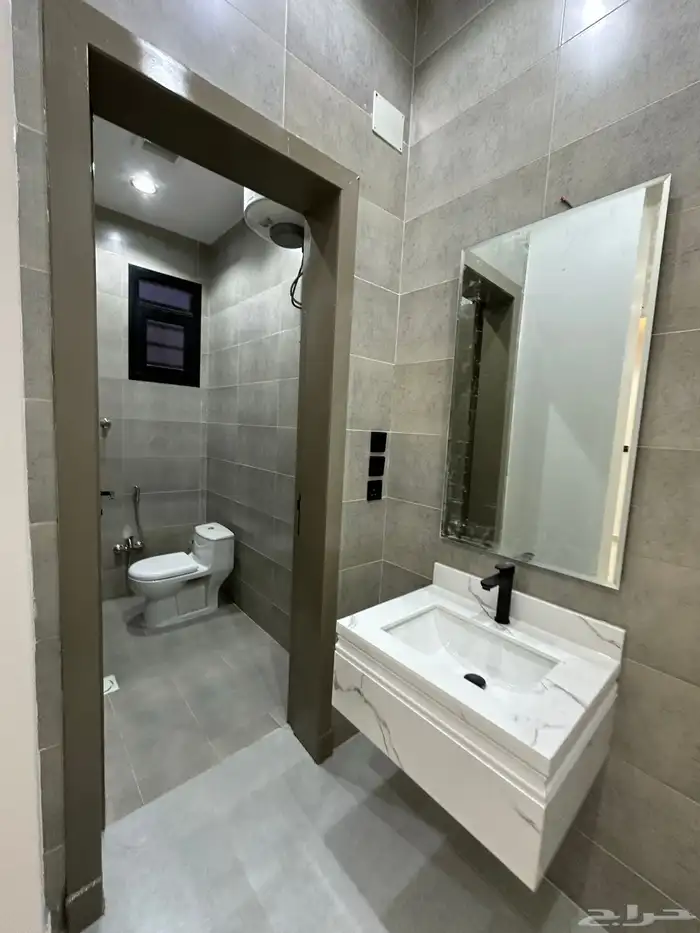 للبيع روف علوي بسعر مناسب خميس مشيط 14