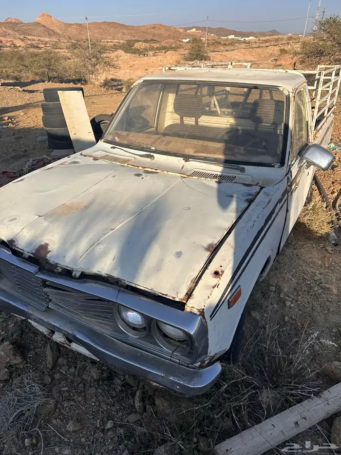 هايلكس 78 قير مكنه شرط للبيع فقط تشلح و البدي مثل ماهو واضح 0