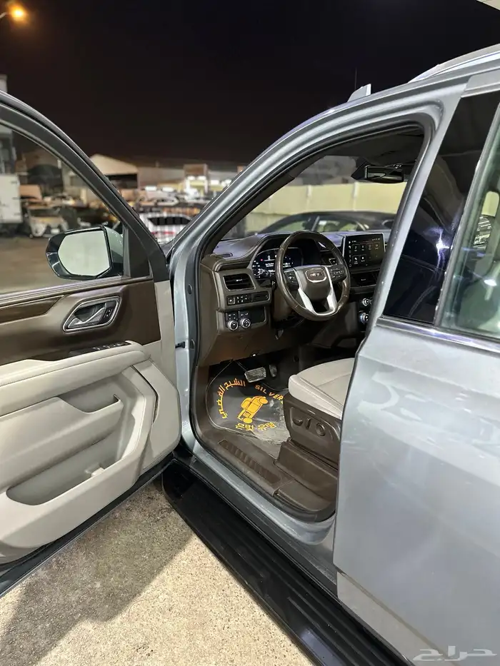 جي ام سي يوكن 2023 طويل دبل وكالة 44