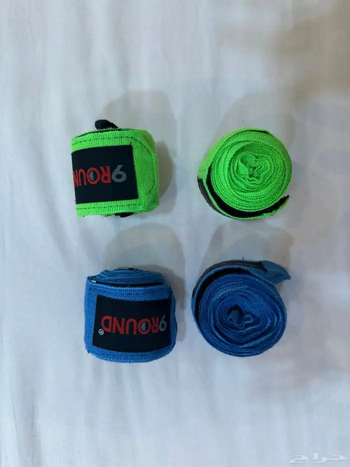 قفازات ملاكمة 9Rounds للنساء والرجال والأطفال مع الرباط وسير 1