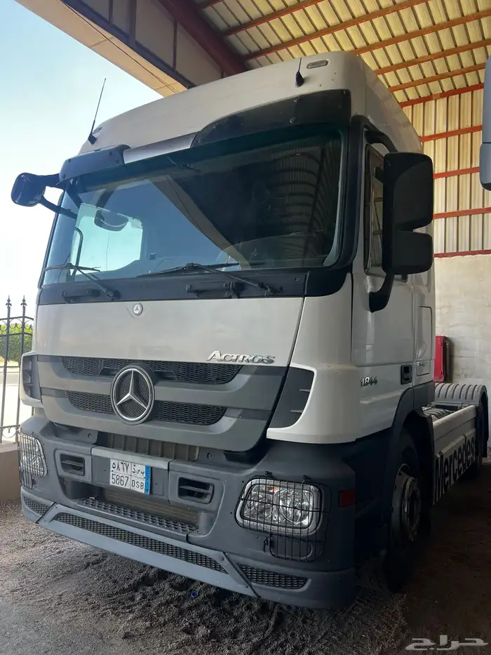 تريلات روس اكتروس عدد اثنين للبيع 2