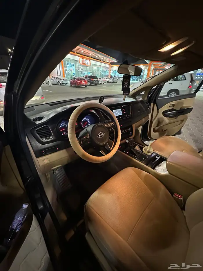 كيا كرنفال 2018 11