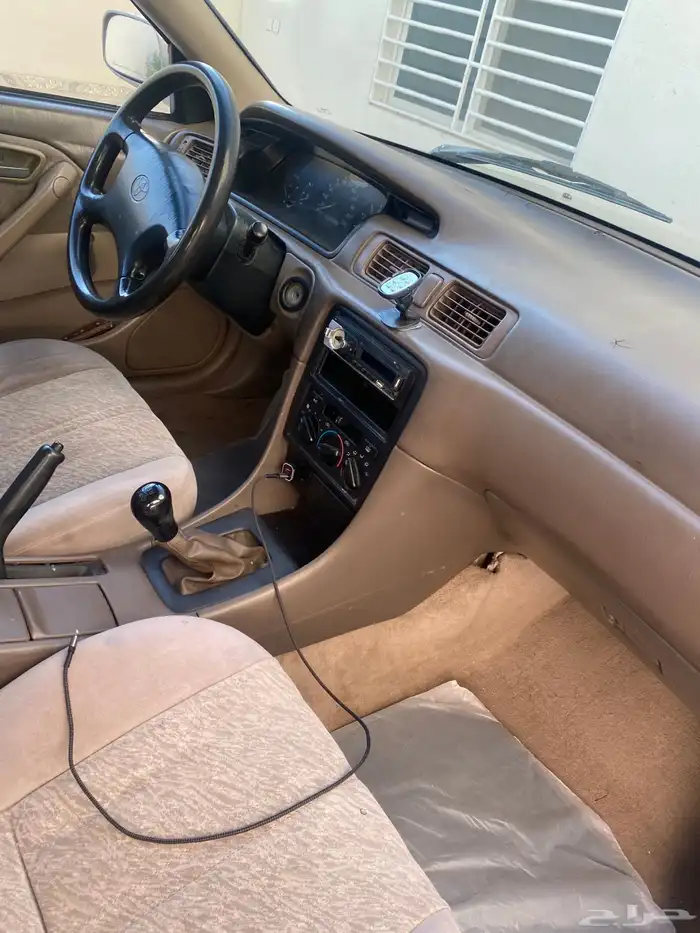 كامري مديل 1998. البيع تشليح كامل فقط ماتنقل عليها قسايم 10