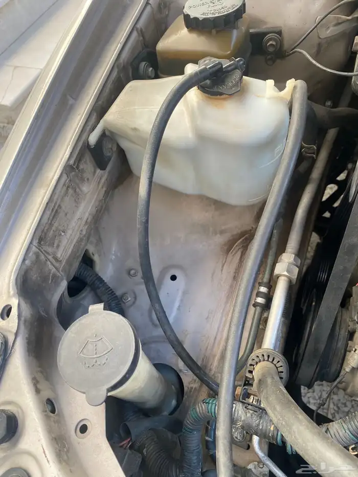 كامري مديل 1998. البيع تشليح كامل فقط ماتنقل عليها قسايم 5