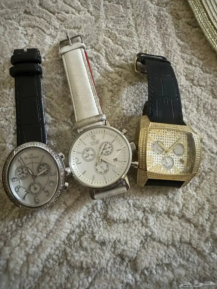مجموعه ساعات فاخره واصليه وحده منهن الماس للبيع 1