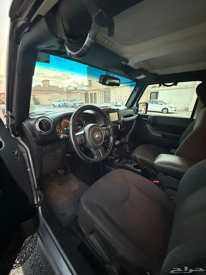 Jeep wrangler 2017 3.6 V6 (manual gear) 3