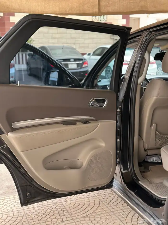 جيب دودج درانجو 2012 4