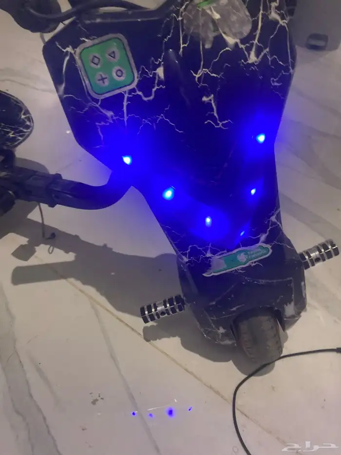 سكوتر بحالة الوكالة سبب البيع موجود عندي ملاحظة البوري خرب 2