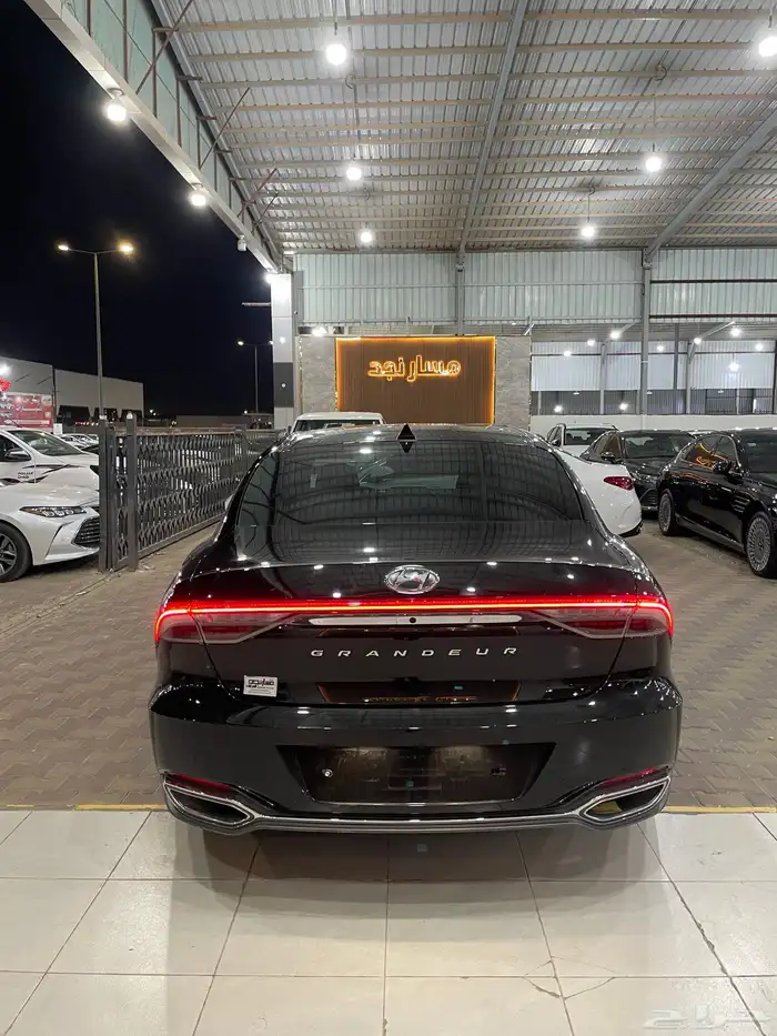 ازيرا موديل 2021 (4سلندر) 7