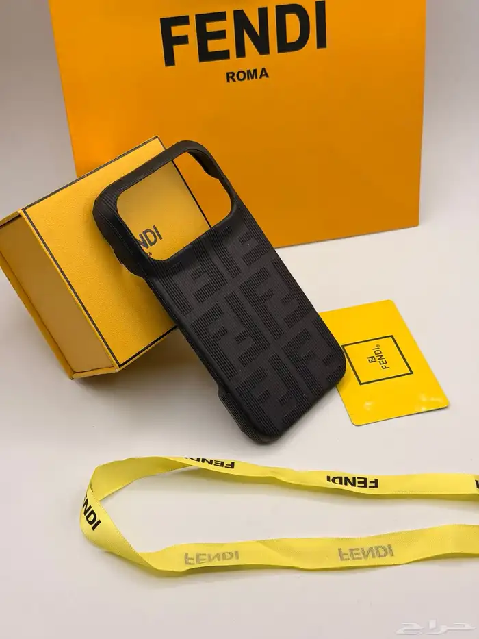 بيوت جوال أيفون 17 ماركات عالمية 12