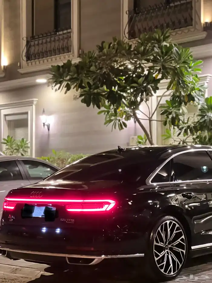 اودي A8L عداد قليل 2020 3