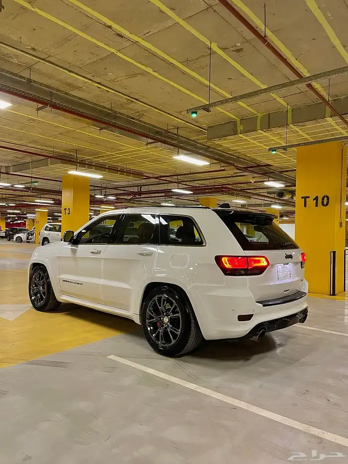 جيب شروكي SRT 2014 6