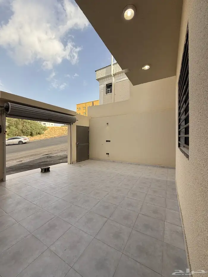 للبيع روف علوي وروف ارضي ببايكة سيارة ف شمال الخميس 3